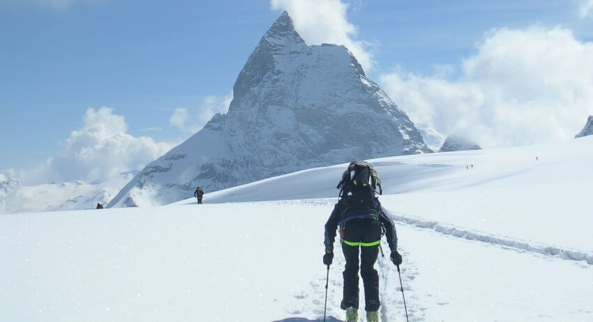 Raid à ski